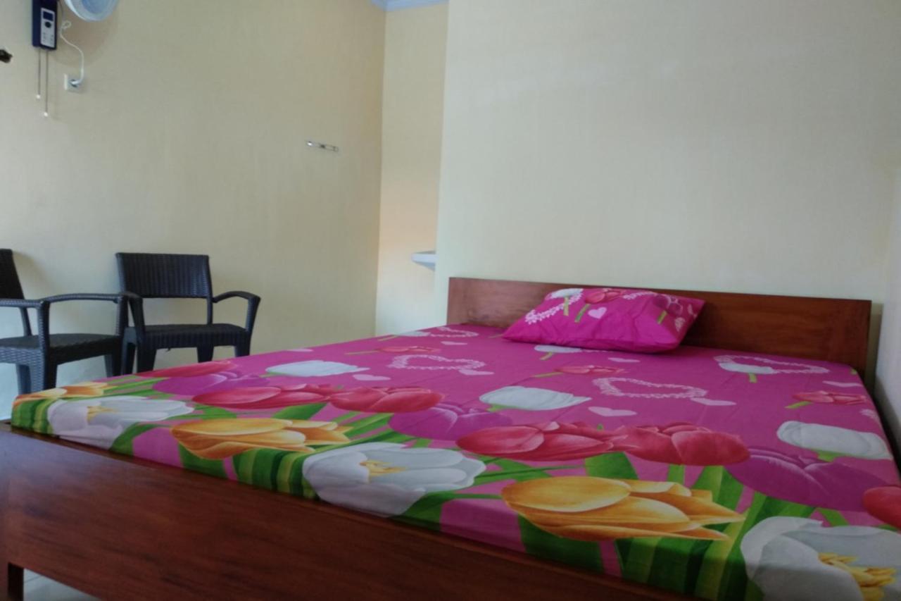 Kelapa Gading Homestay Syariah Redpartner Banyuwangi  Buitenkant foto